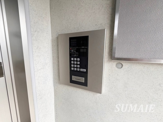 メゾンセリジエのセキュリティ|オートロック付き！