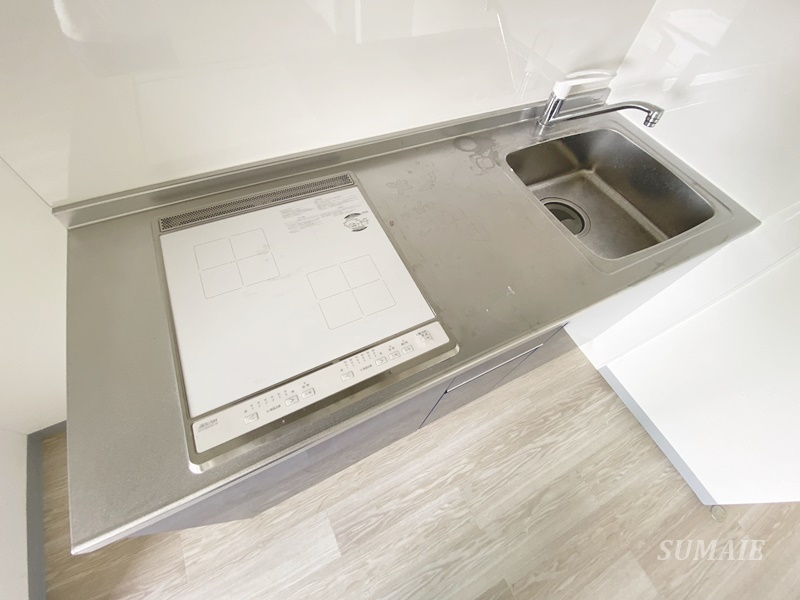 メゾンセリジエのキッチン|ＩＨコンロ設置☆