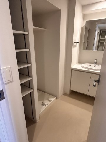 リテラス西日暮里の洗面所