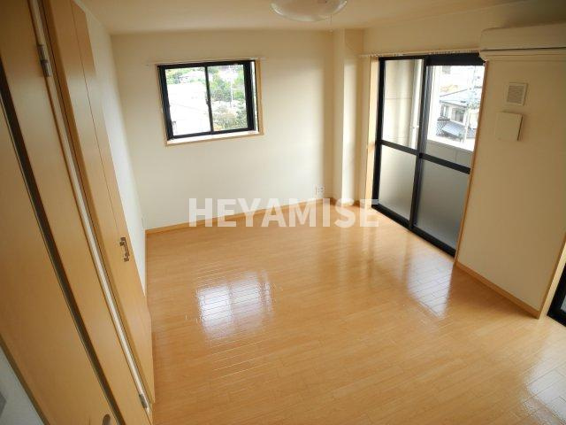 ベルメゾン久原の居間・リビング|※室内画像は別号室のもの