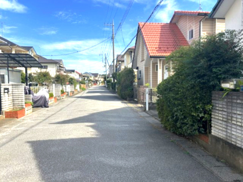 リフォーム不要　中古戸建　野田市岡田587-27の前面道路含む現地写真
