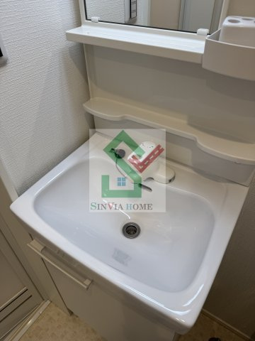 アヴェニールの独立洗面台