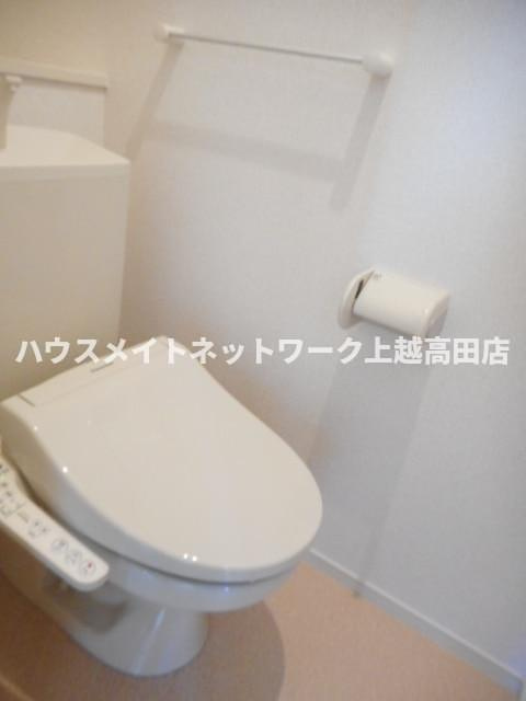 イーメゾンのトイレ|温水洗浄暖房便座