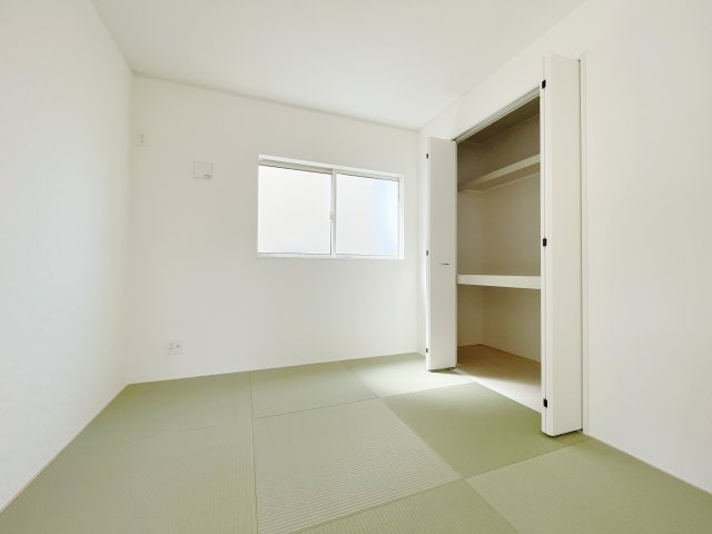 新築戸建・新築建売　桐生市広沢町2丁目【制震+耐震】桜木小・桜木中の和室|和室はお子様のお昼寝・おむつ替えスペースとしても将来の介護スペースとしても大人気！