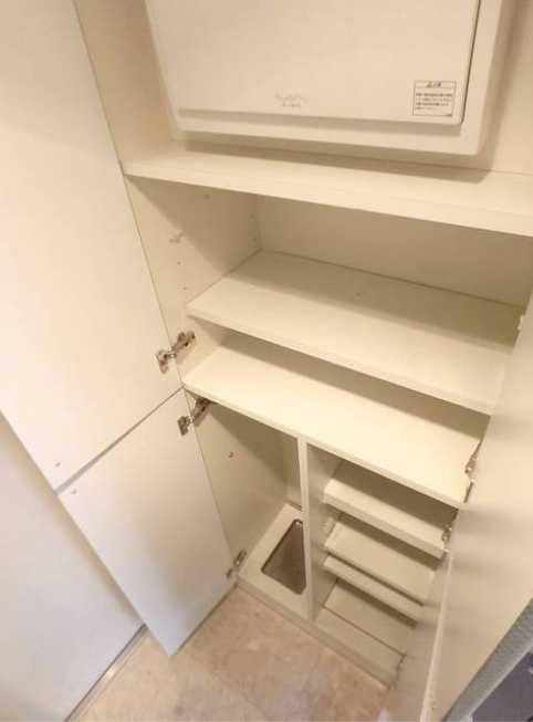 ガーラ・ヒルズ目黒東山　駅近　駐車場有　常時ゴミ出し可の収納