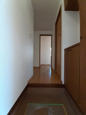 【玄関】 | エルディム小栗 | シンプルで使いやすい玄関です