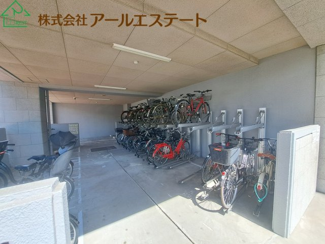 ネオグランデ坂田町姫路駅北　　JR「姫路駅」徒歩14分の駐車場