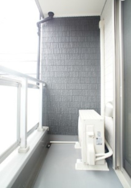 リブリ・ゼフィールのバルコニー