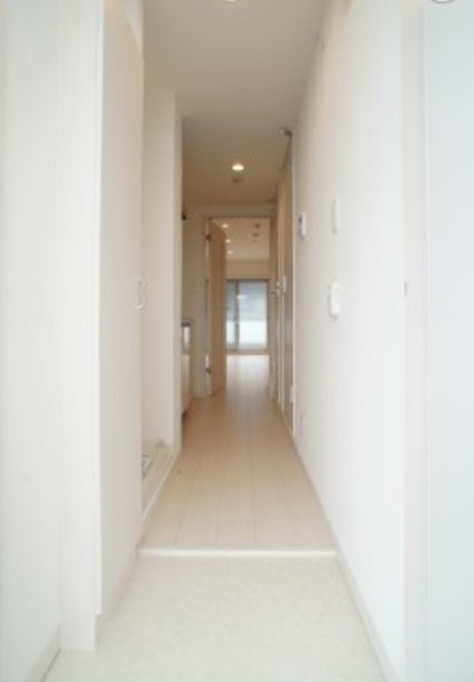 リブリ・ゼフィールの玄関