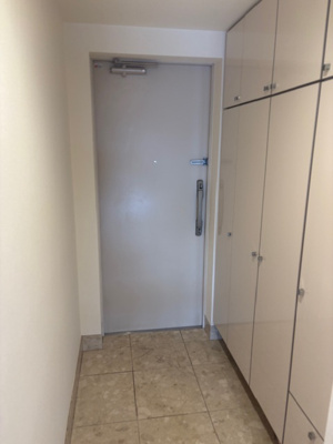 【玄関】 | フォーウィルズコート中野坂上