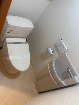 【トイレ】 | フォーウィルズコート中野坂上 | 温水洗浄便座。