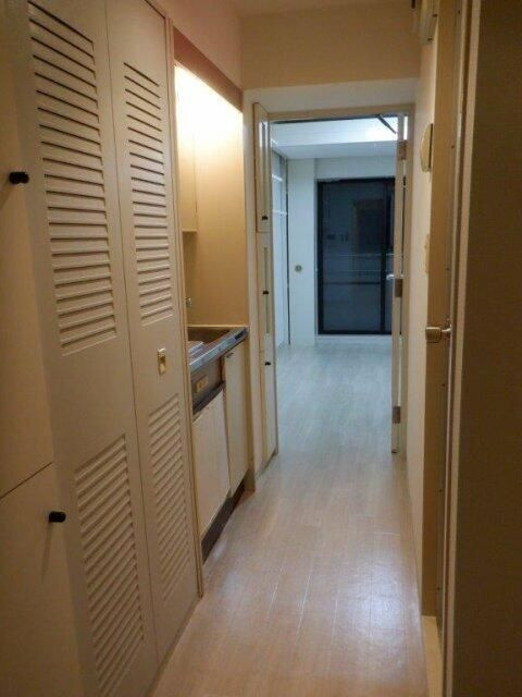 ユーレジデンス護国寺の玄関