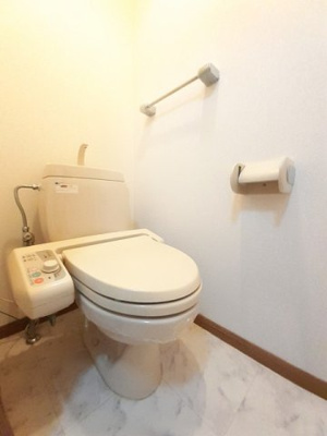 【トイレ】 | シュピーレン空港通Ｂ | 清潔感のあるトイレです