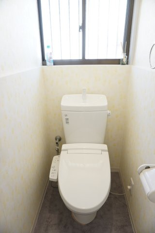 中古戸建　四條畷市清滝中町（昭和61年築）のトイレ