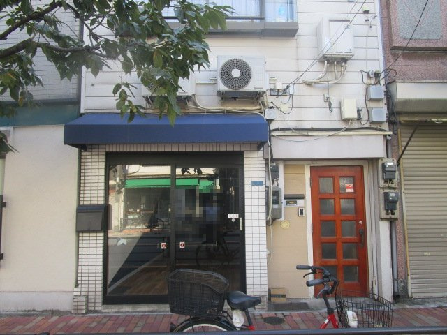 台東区浅草４丁目の店舗事務所