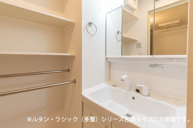 サンフローラ・グレースの洗面所|洗面所