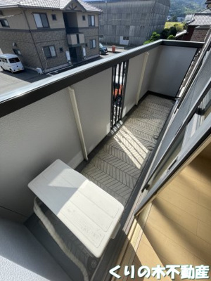 【バルコニー】 | リヴェール・モリB棟 | お洗濯にも便利なバルコニー付き