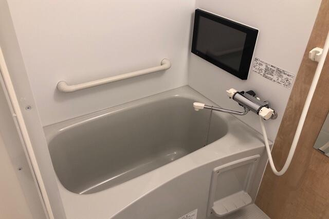 ドエルシバマタの浴室