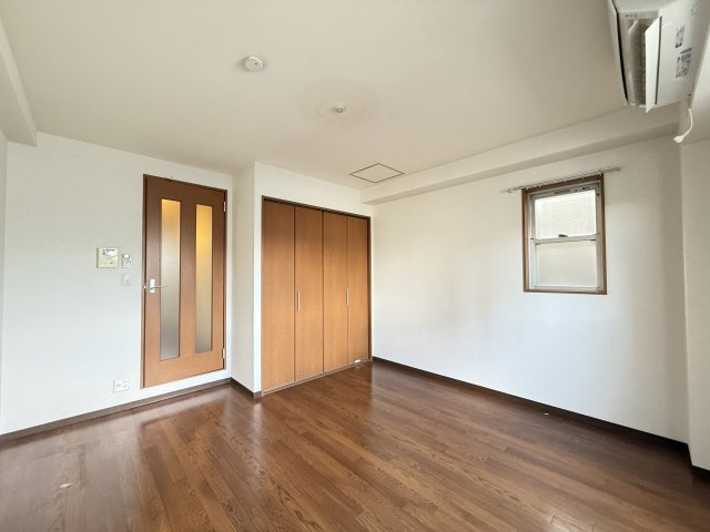 【居間・リビング】 | メイト鶴見