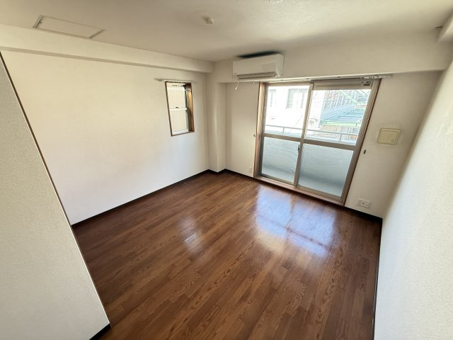 【居間・リビング】 | メイト鶴見