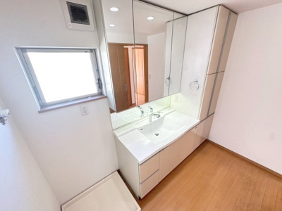 【独立洗面台】 | 豊中市千里園１丁目貸家