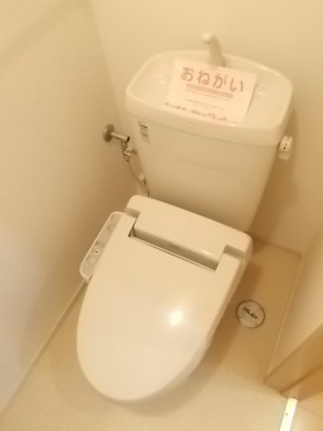 インプレスのトイレ