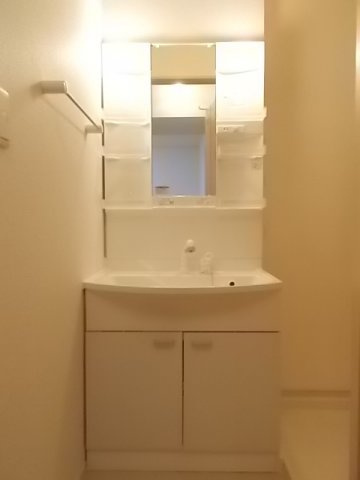 インプレスの洗面所