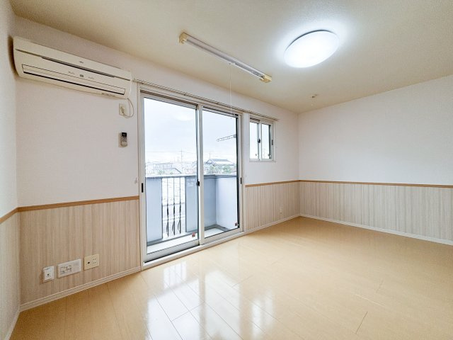 フルールの居間・リビング