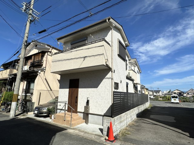 尻堀町テラスハウスの画像