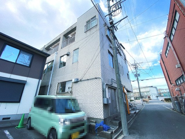 半田市昭和町3丁目　ショーエイビルの外観