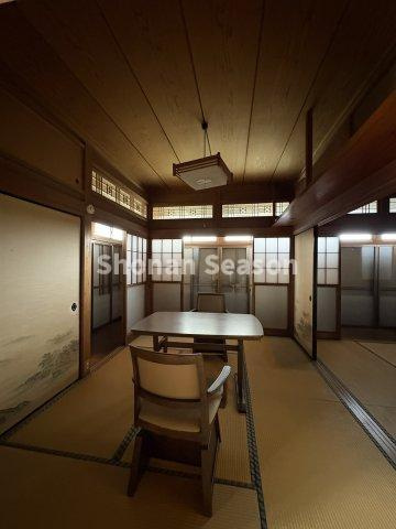 【居間・リビング】 | 調湿効果が高く、暑い時期でも涼しく過ごせる和室メインのお住まい♪