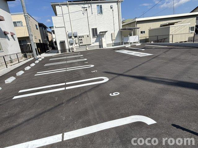 ハーモニーＲＨの駐車場