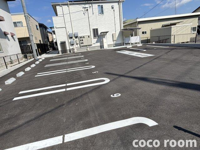 ハーモニーＲＨの駐車場