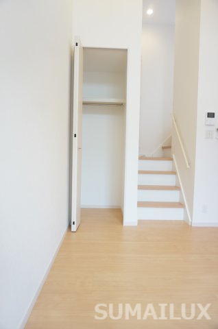 熊本市中央区黒髪３丁目のアパートの収納