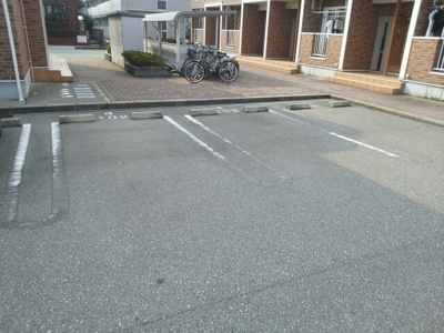 【駐車場】 | オレンジフラットⅡ