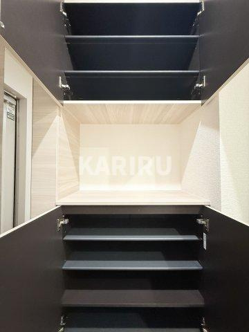 TORISIA Reveの内装