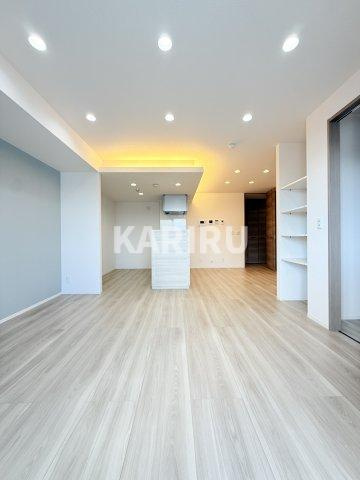 TORISIA Reveの居間・リビング