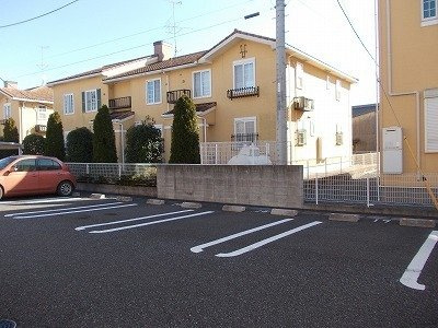 【駐車場】 | グラン・アヴェニールＡ