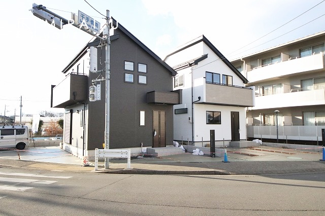  | 日当たりの良いお家は嬉しいですよね。それぞれ価値観が分かれる箇所です、実際に内覧して日当たりの心地よさをご体感下さいね♪