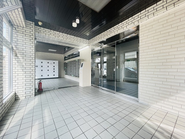 【エントランス】 | エバーライフ箱崎第2