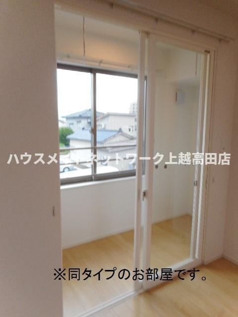 イーメゾンのバルコニー|サンルーム
