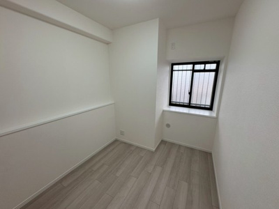 【洋室】 | 藤和ハイタウン津久野駅前 | フローリング張り替えております♪綺麗な室内をぜひ現地にてご体感下さい！