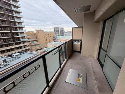 【バルコニー】 | 藤和ハイタウン津久野駅前 | 開放感のあるワイドバルコニーです♪南東面バルコニーですので、洗濯物が良く乾きますね！