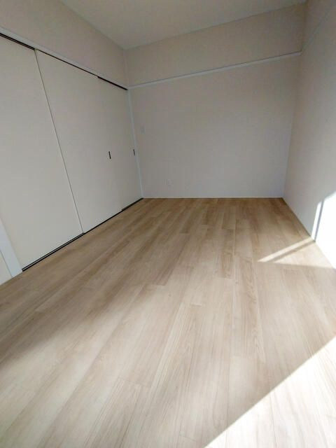 実穂マンションの寝室