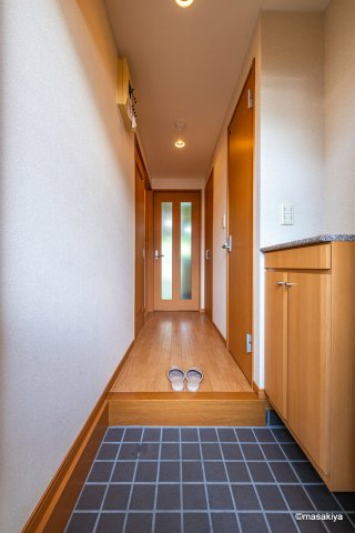 メゾン・ド・ポプラの玄関