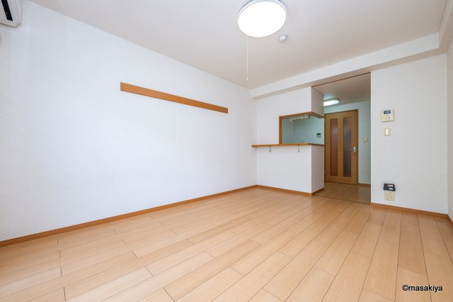 メゾン・ド・ポプラの洋室