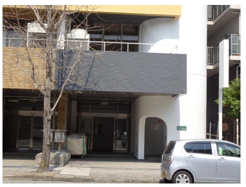 SENBA　BASEの外観