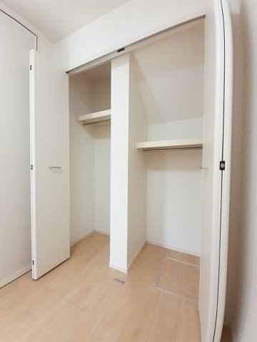 ヴェルテス弐番館の収納