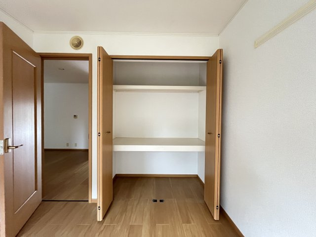 ハイドランジア　２番館の収納