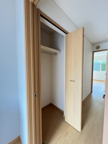 ハイドランジア　２番館の収納